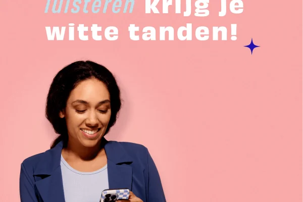Beeld Social Campagne White Teeth Forever roze